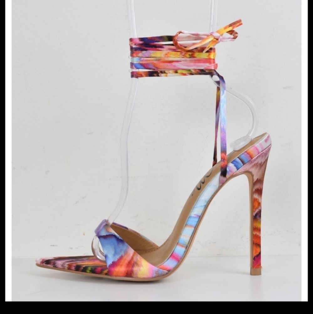 NEW- PINK Multi Color Heel